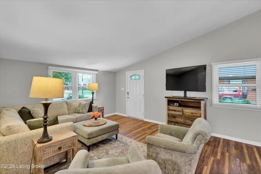 3031 Nepperhan Rd, Louisville, KY 40220 - #2