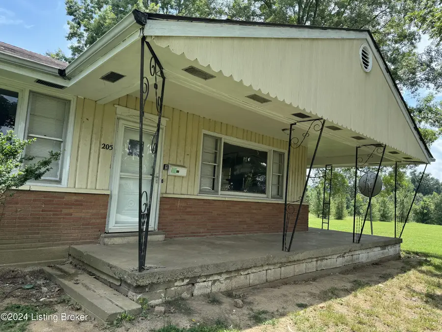 205 Alreva Rd, Louisville, KY 40216 - #2