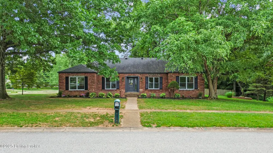 8812 Swan Hill Rd, Louisville, KY 40241 - #3