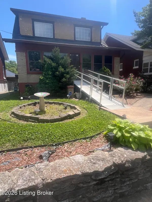 107 N 42nd St, Louisville, KY 40212