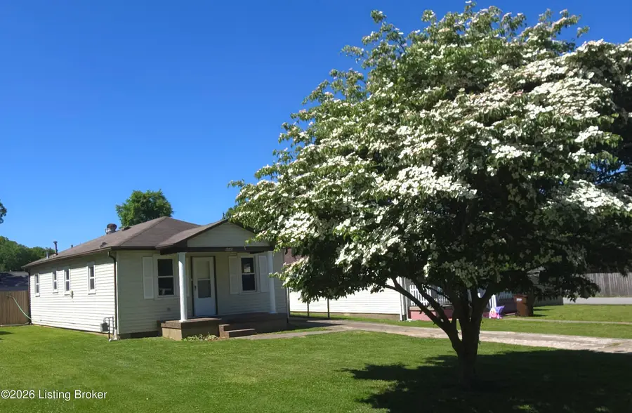 6645 Sylvania Rd, Louisville, KY 40258 - #2
