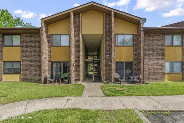 7070 Wildwood Cir #153, Louisville, KY 40291