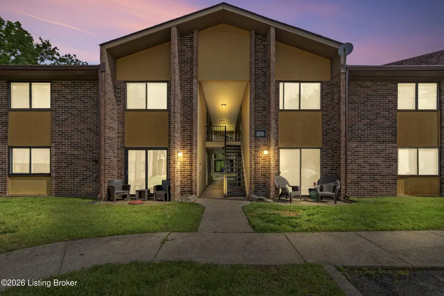 7070 Wildwood Cir #153, Louisville, KY 40291 - #2