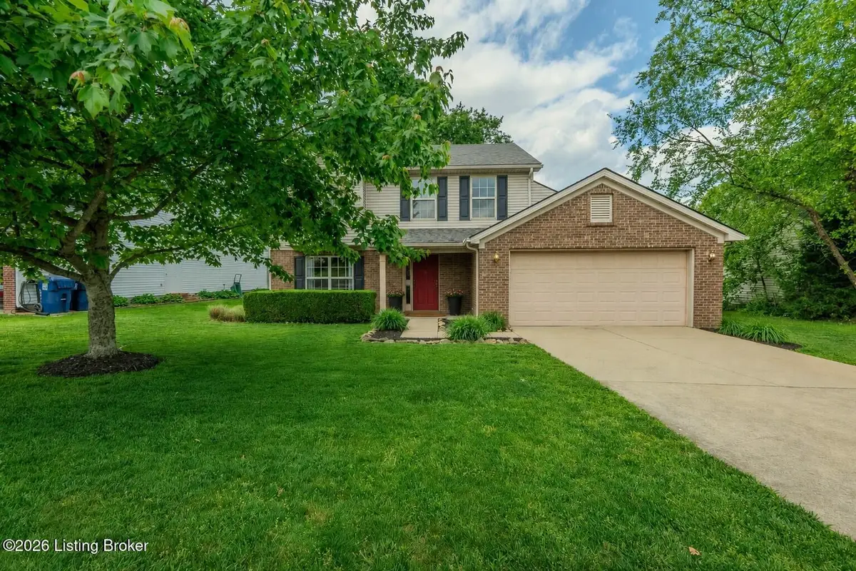 1002 Shoreline Dr, La Grange, KY 40031 - #1
