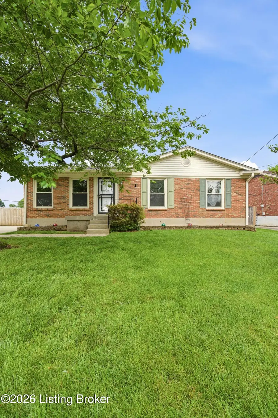 7908 Naples Rd, Louisville, KY 40219 - #2