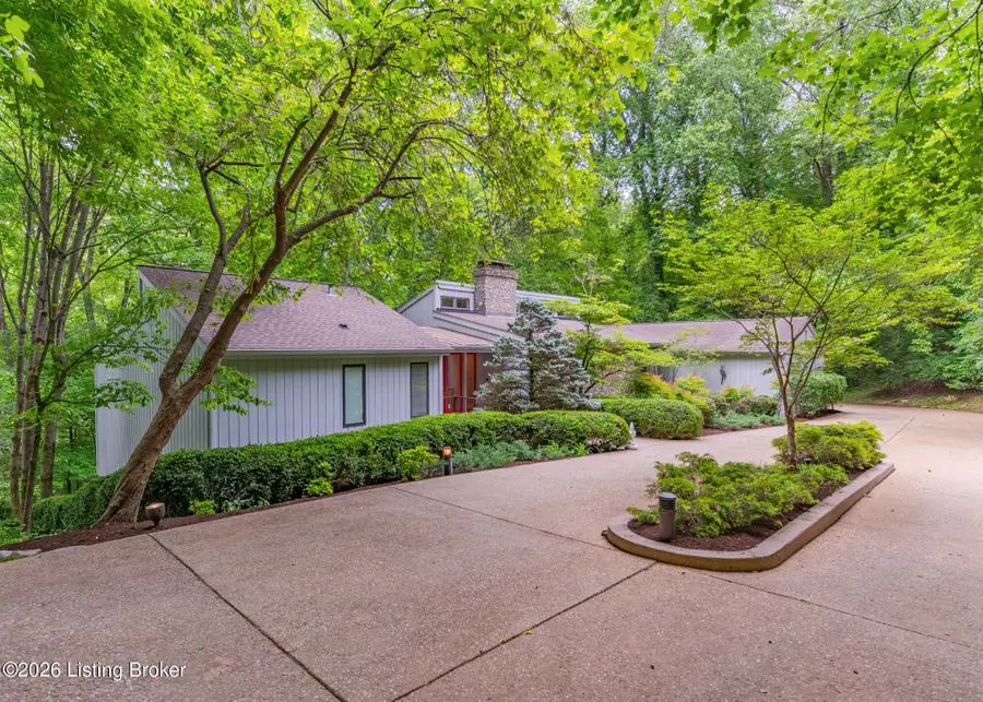 3 E Mill Pl, Louisville, KY 40222 - #2