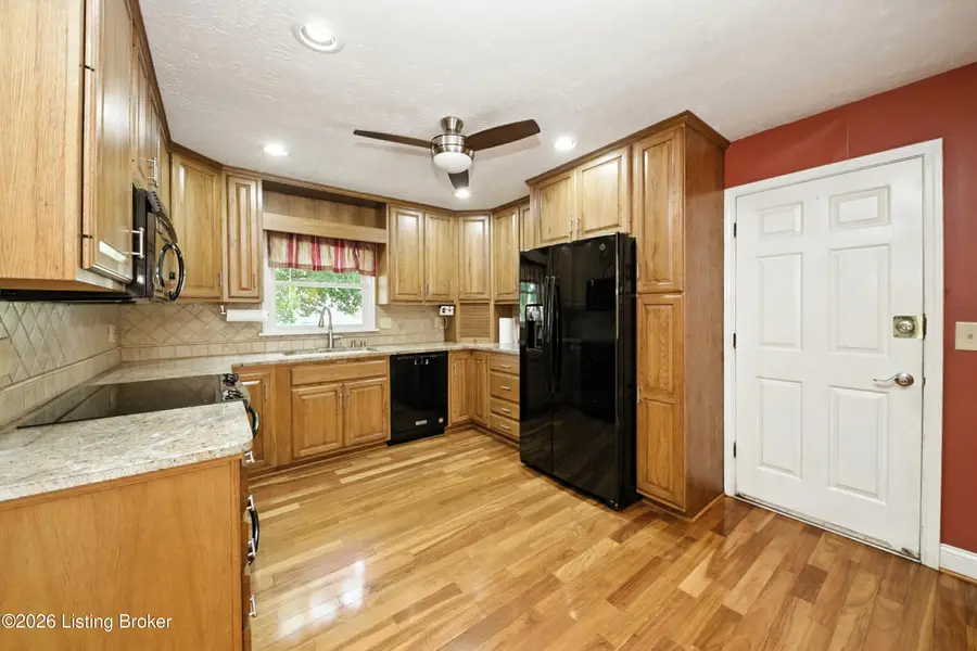 1303 Limestone Trace, Louisville, KY 40223 - #2