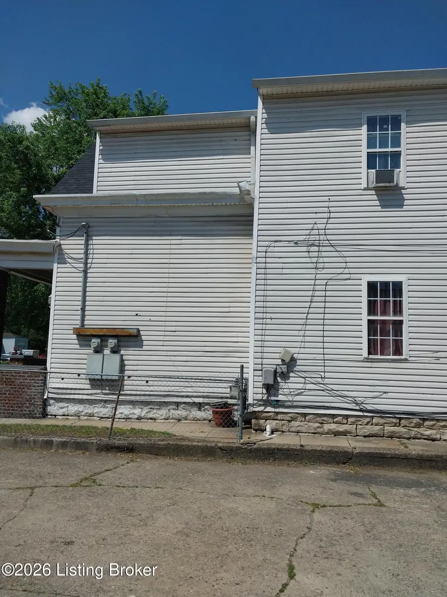 2611 W Market St, Louisville, KY 40212 - #3