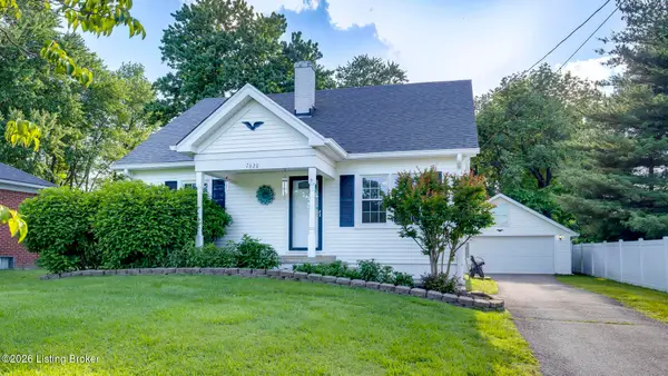 7620 Glaser Ln, Louisville, KY 40228