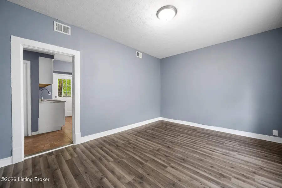 2930 Southern Ave, Louisville, KY 40211 - #3