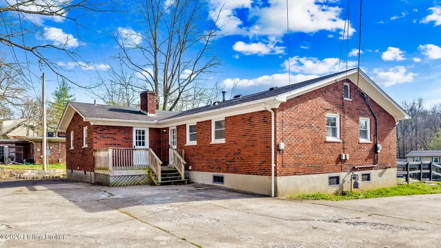 8199 Arnoldtown Rd, Louisville, KY 40214 - #3