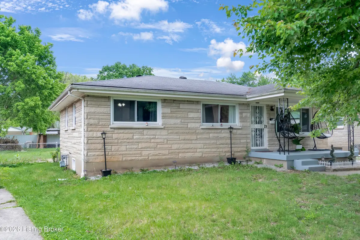 3205 Lencott Dr, Louisville, KY 40216 - #1