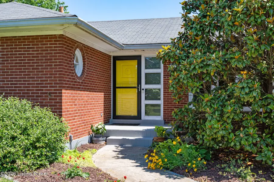 3727 Willmar Ave, Louisville, KY 40218 - #3