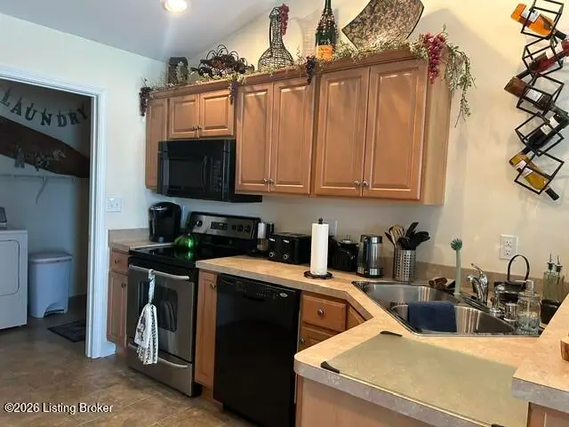 6319 Rivers End Dr, Louisville, KY 40258 - #3