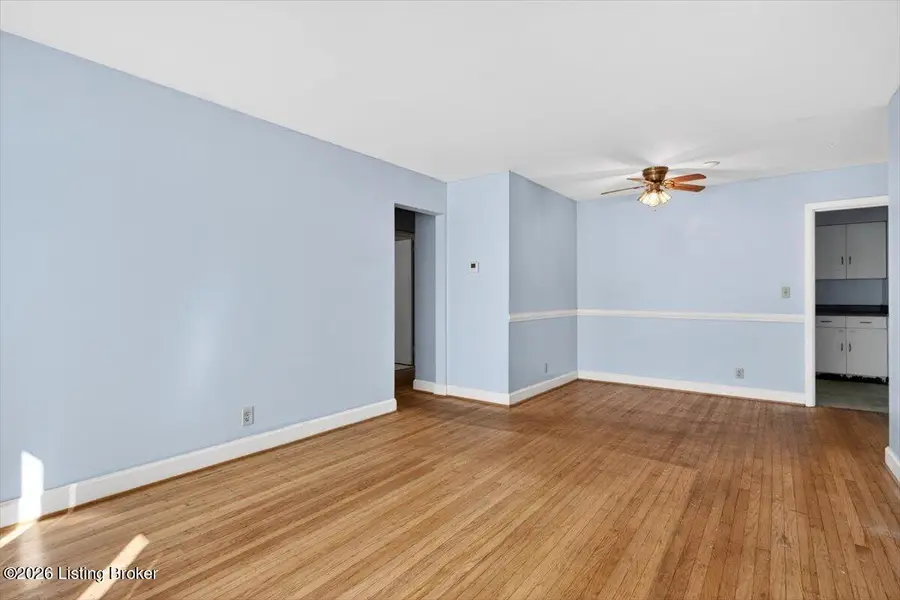 2203 Gerald Ct, Louisville, KY 40218 - #2