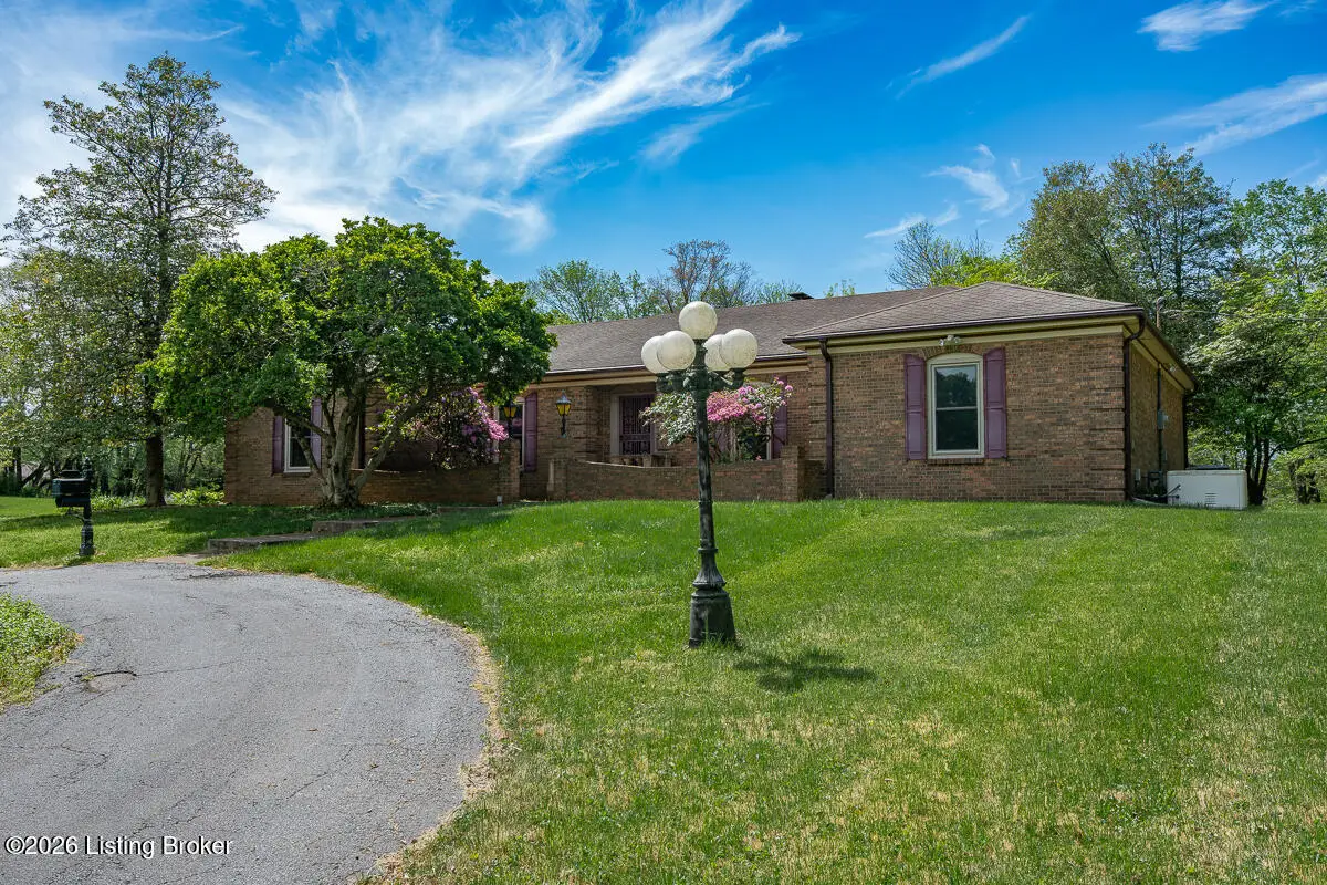 6612 Clore Ln, Crestwood, KY 40014 - #1