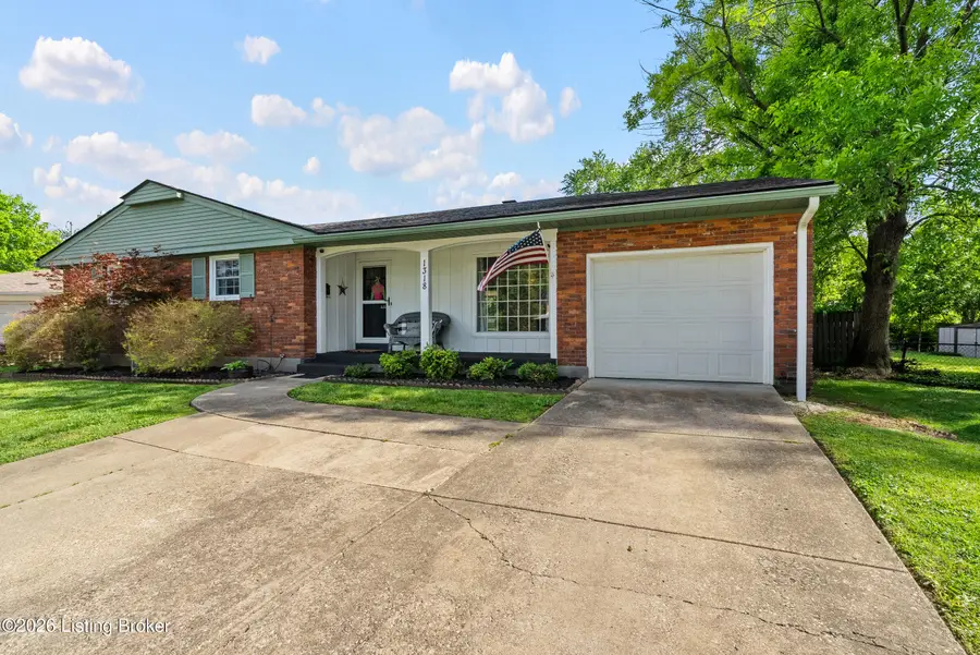 1318 Joni Dr, Louisville, KY 40216 - #2