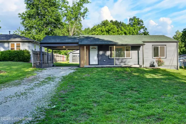 6915 Triangle Dr, Louisville, KY 40214