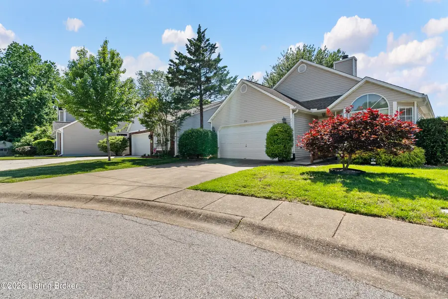 2514 Hampton Ridge Blvd, Louisville, KY 40220 - #3