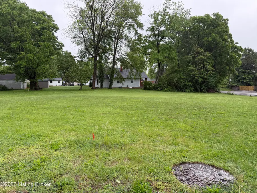 5918 Eldorado Ave, Louisville, KY 40291 - #2