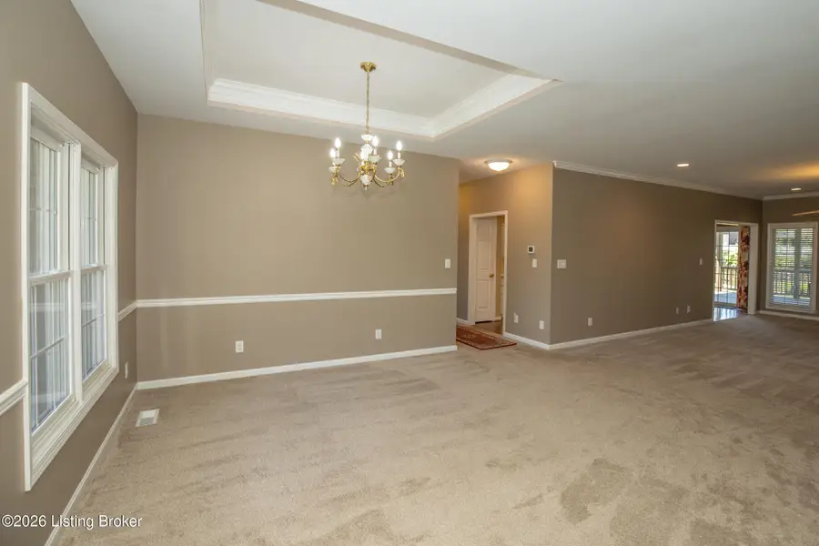 9904 Hazel Tree Dr, Louisville, KY 40291 - #3