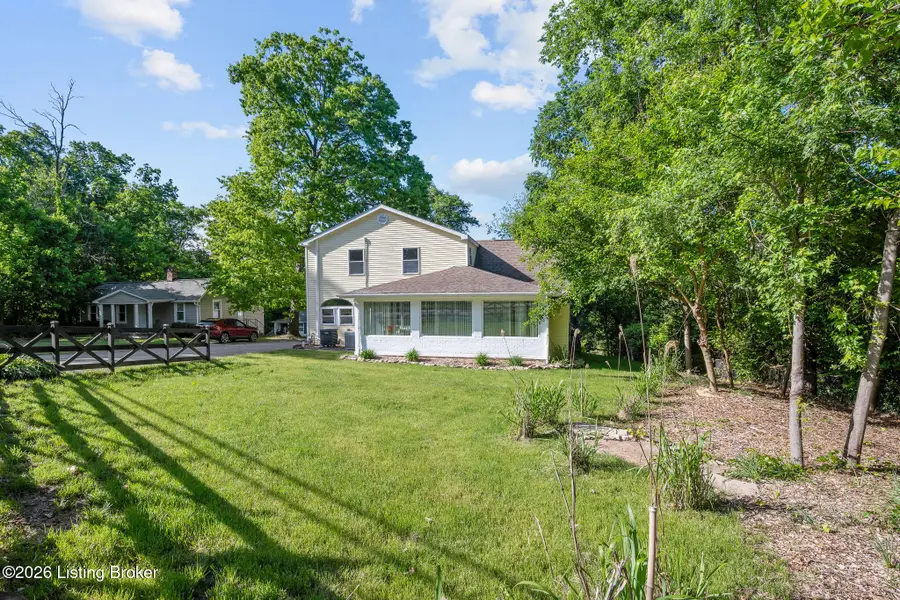 10011 Fern Creek Rd, Louisville, KY 40291 - #2