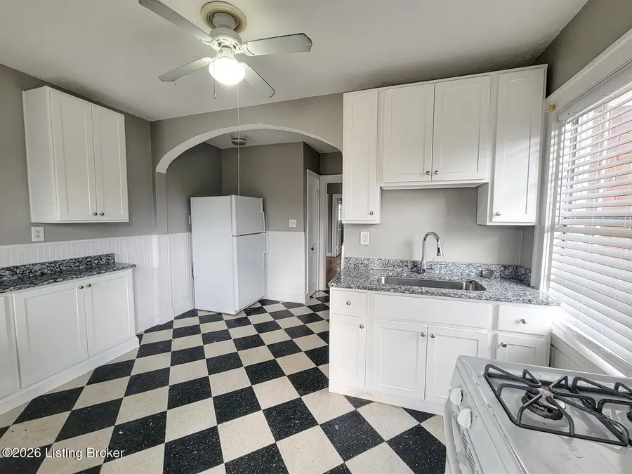 106 Crestwood Ave, Louisville, KY 40206 - #2