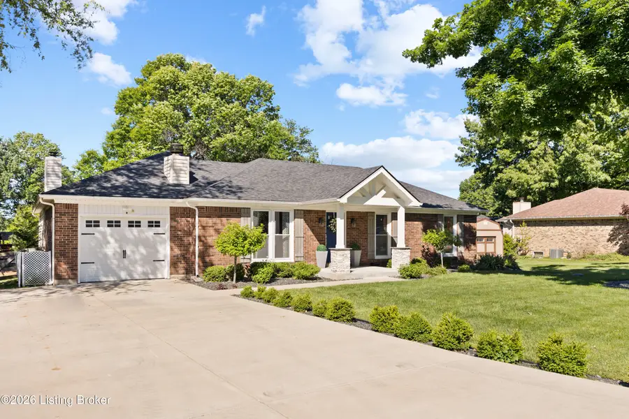 1220 Nightingale Ln, Goshen, KY 40026 - #2