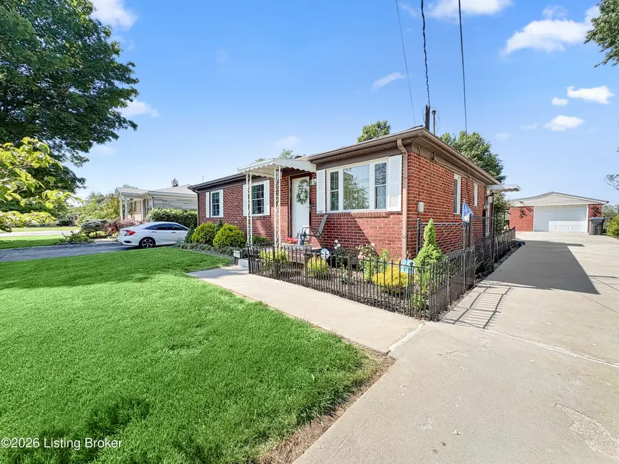 7405 Mount Washington Rd, Louisville, KY 40229 - #3