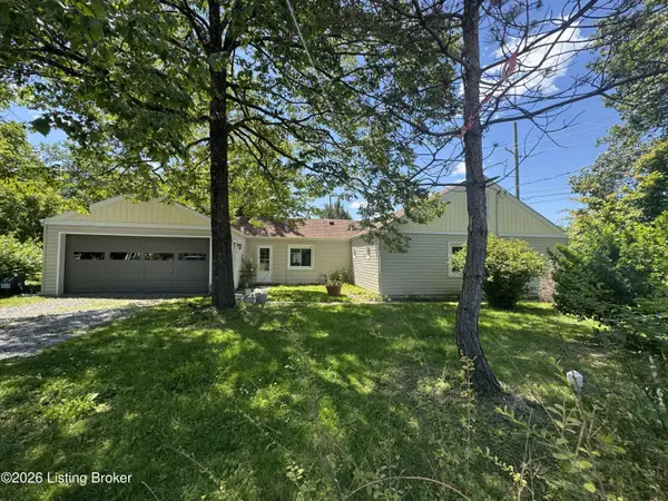 10200 Easum Rd, Jeffersontown, KY 40299