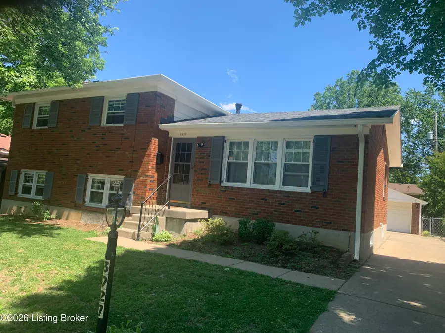 3927 Manner Dale Dr, Louisville, KY 40220 - #2