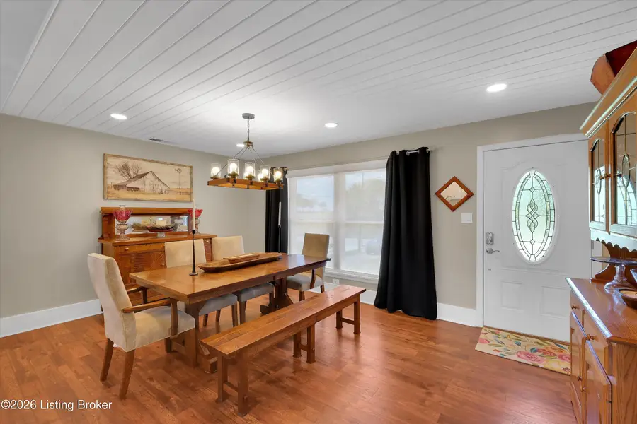 5075 Castle Hwy, Pleasureville, KY 40057 - #2
