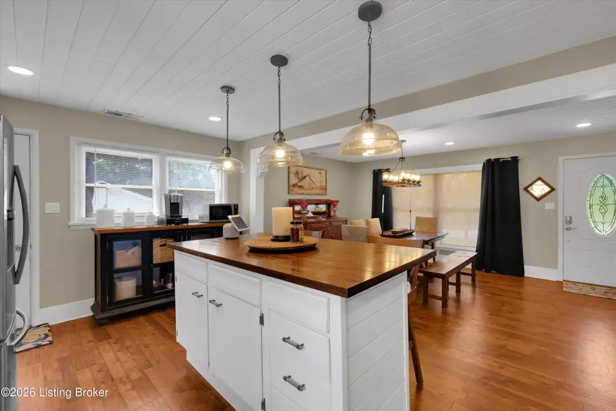 5075 Castle Hwy, Pleasureville, KY 40057 - #3