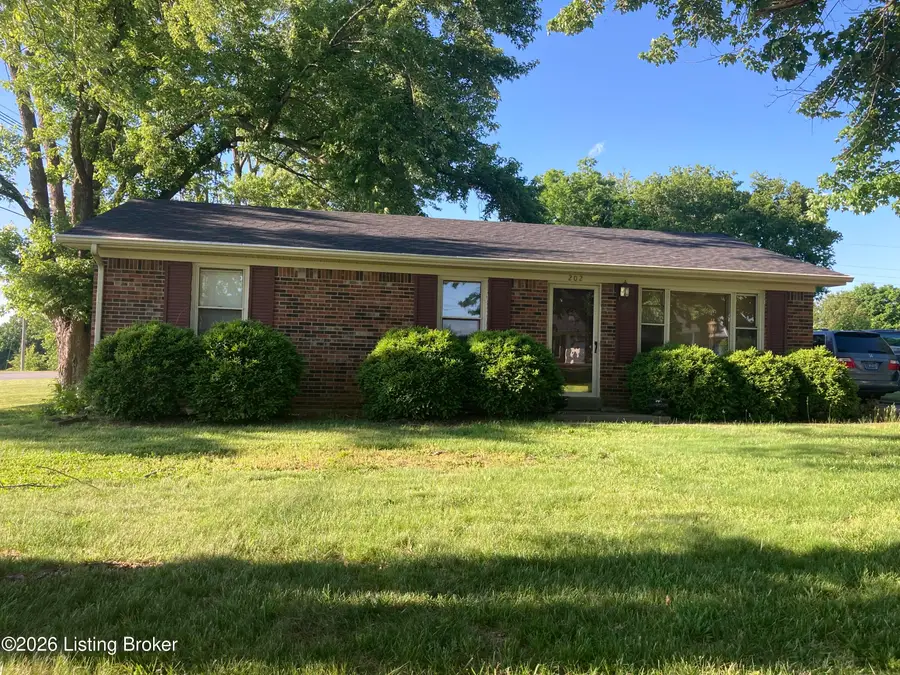 202 Saint Thomas Ct, Bardstown, KY 40004 - #3