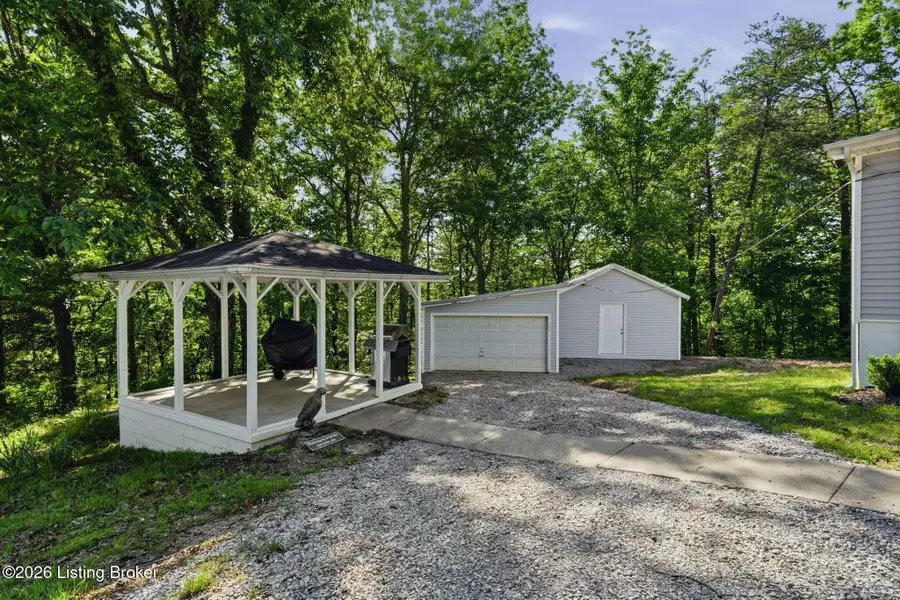 80 Holiday Hill Rd, Clarkson, KY 42726 - #3