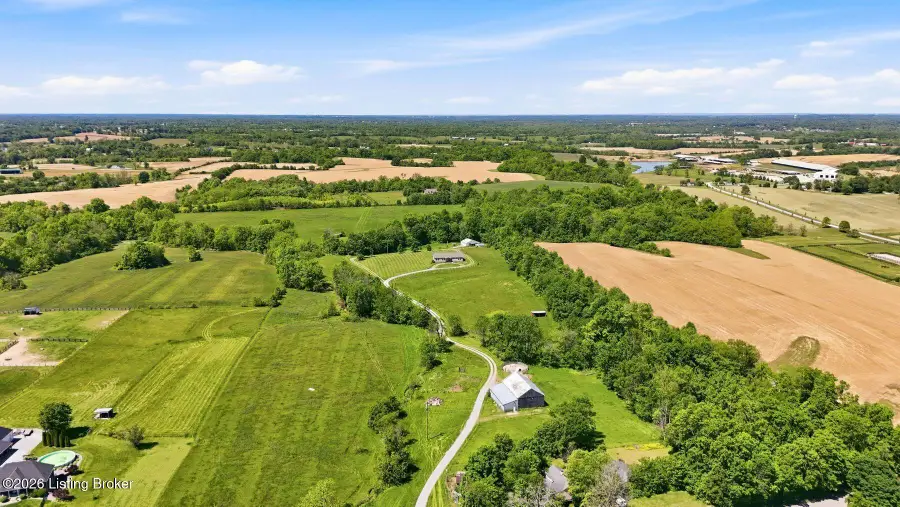 7740 Dover Rd, Shelbyville, KY 40065 - #2