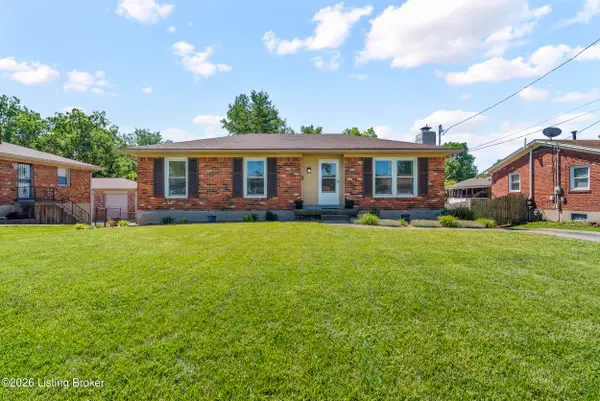 4802 Famous Way, Louisville, KY 40219