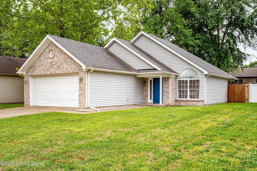 11106 Meadow Chase Ct, Louisville, KY 40229 - #2