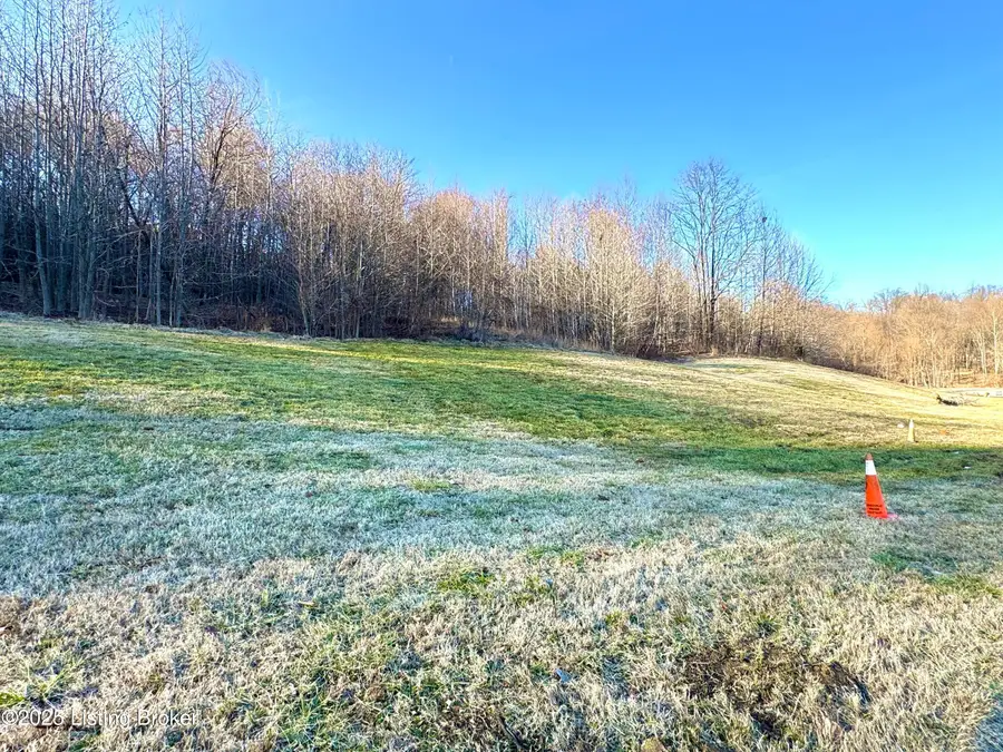 3412 Westhill Cir, Louisville, KY 40214 - #3