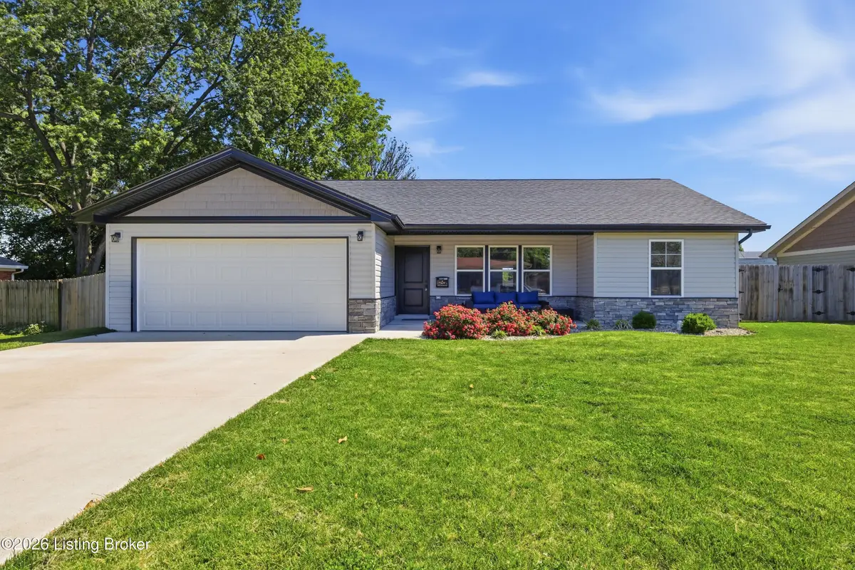 6406 Venango Dr, Louisville, KY 40258 - #1
