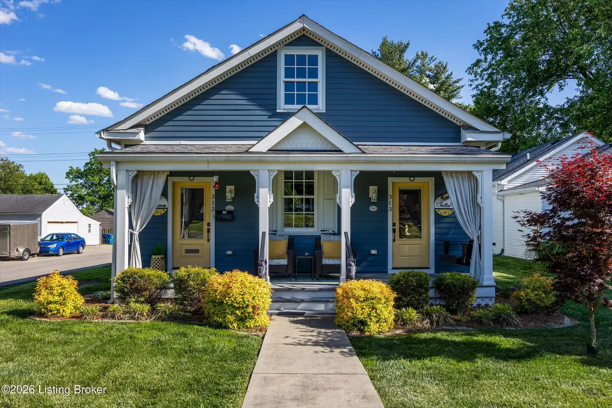 313 E Main St, La Grange, KY 40031 - #1