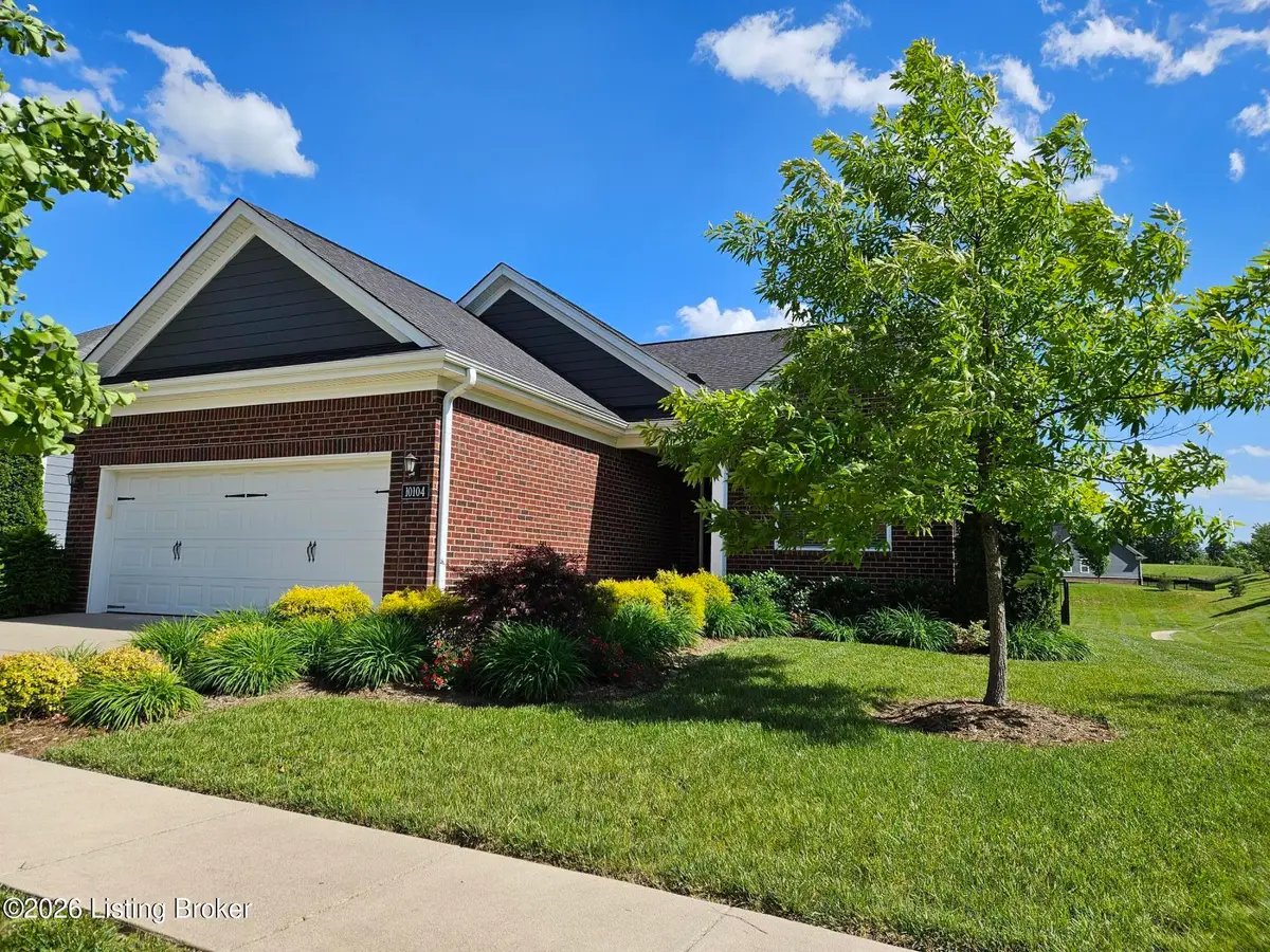 10104 Cedar Garden Dr, Louisville, KY 40291 - #1