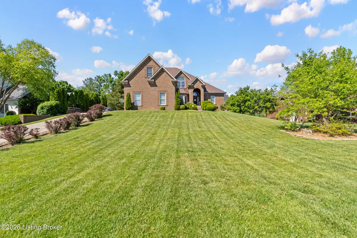 6223 Perrin Dr, Crestwood, KY 40014 - #1