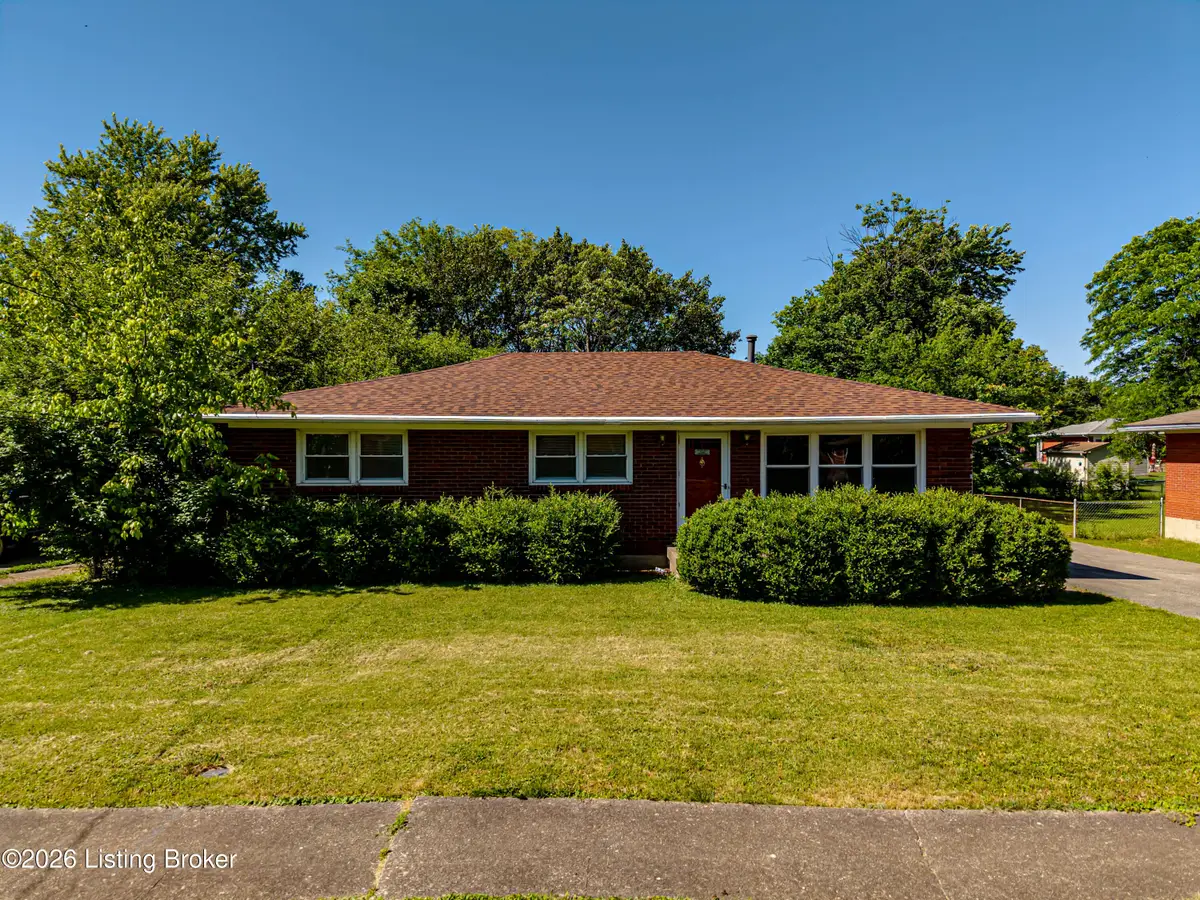 126 Chattanooga Ave, Louisville, KY 40214 - #1