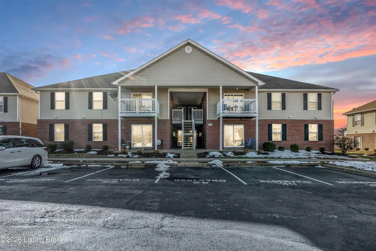 169 Central Blvd, Mount Washington, KY 40047 - #1