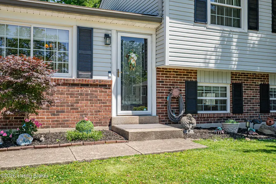 8700 William Penn Way, Louisville, KY 40228 - #2