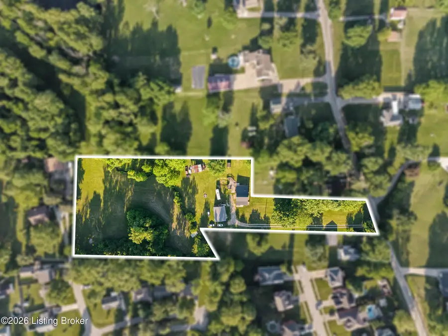 7511 E Manslick Rd, Louisville, KY 40228 - #3