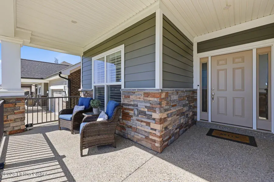 1339 Helm Place Ln, Louisville, KY 40299 - #3
