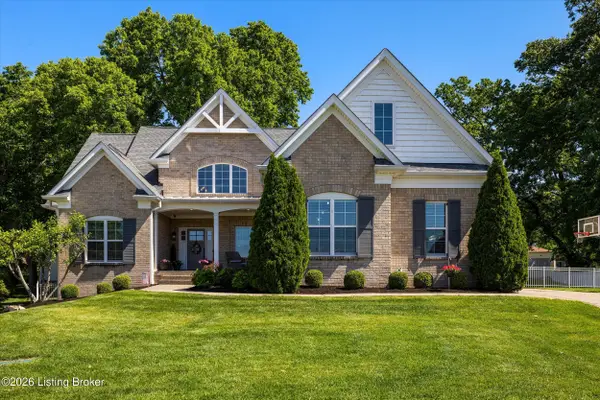 4400 Blue Wisteria Ct, Jeffersontown, KY 40299