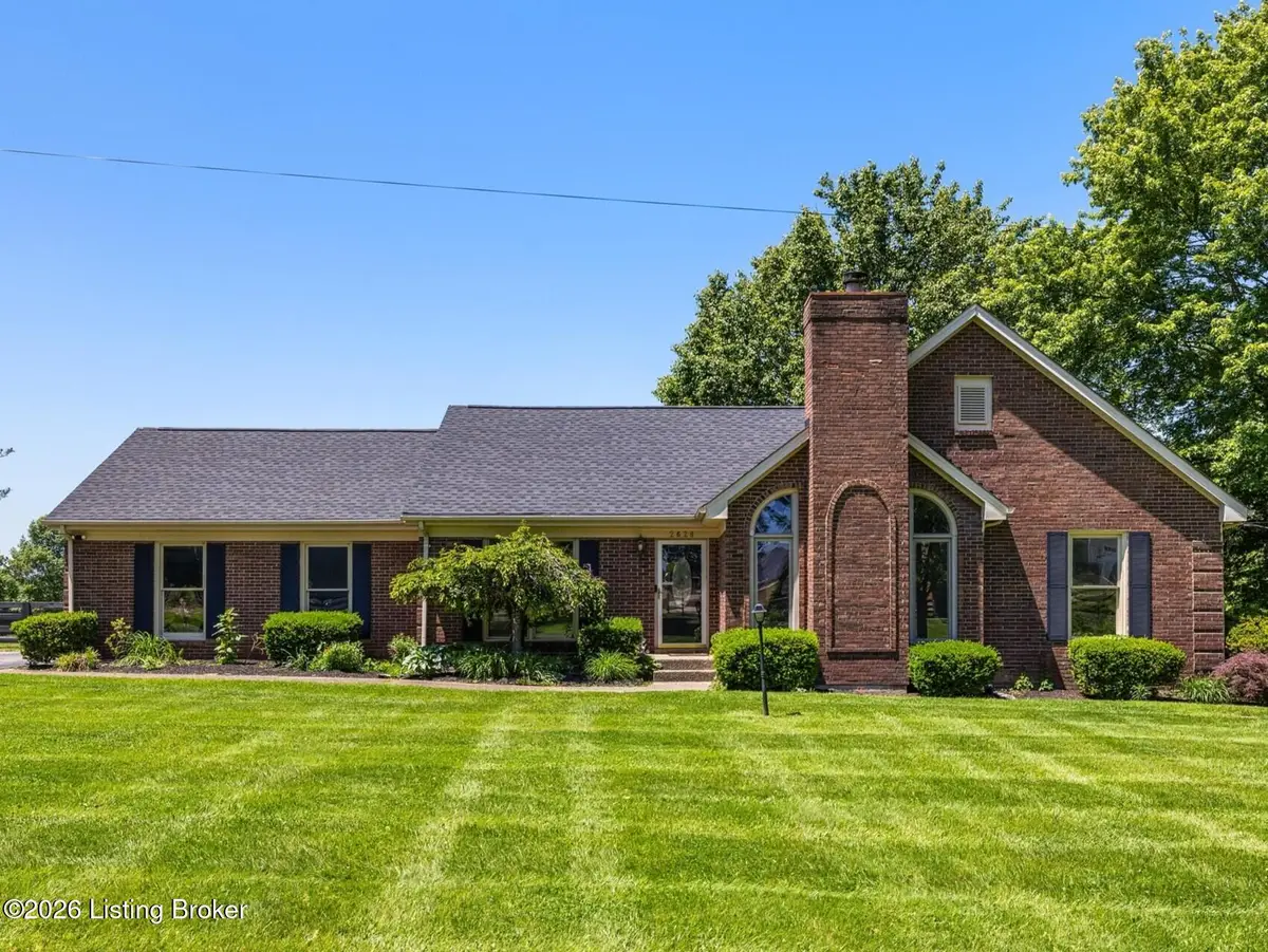 2628 Cedar Point Rd, La Grange, KY 40031 - #1